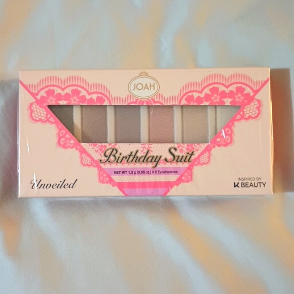 New! Joah Eyeshadow Set